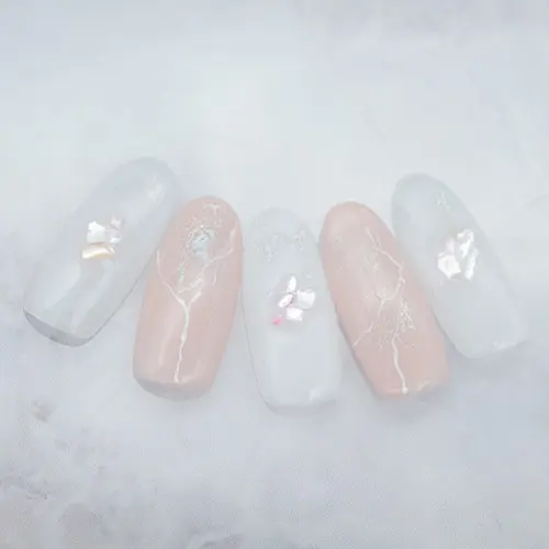 フェミニンデザイン