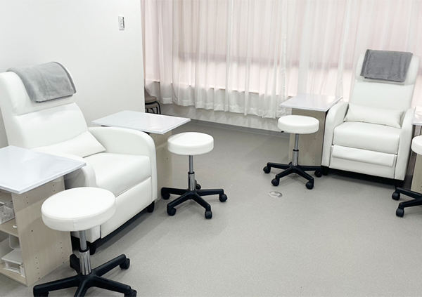 はあとねいる 二条駅前店